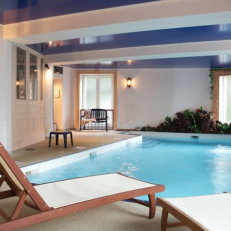 Hotel De L'Aviation 라루브불 외부 사진