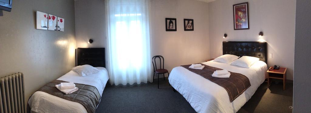 Hotel De L'Aviation 라루브불 객실 사진