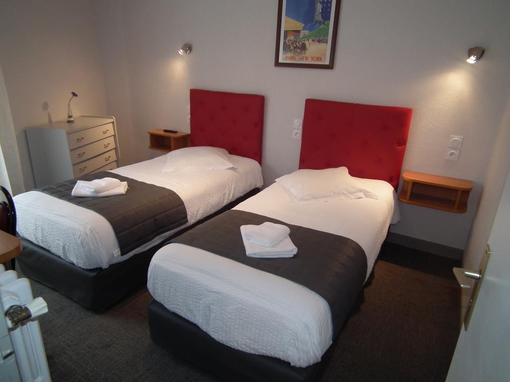 Hotel De L'Aviation 라루브불 외부 사진