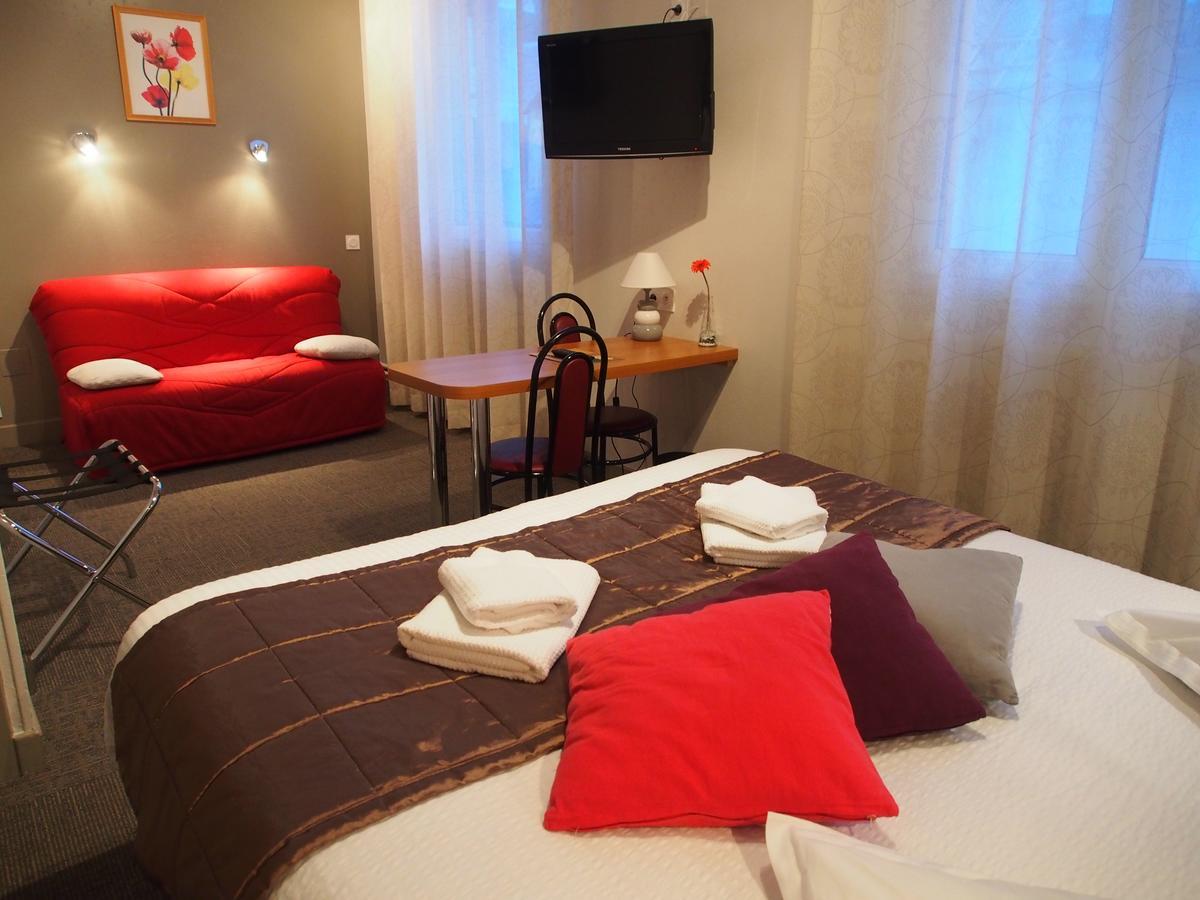 Hotel De L'Aviation 라루브불 외부 사진