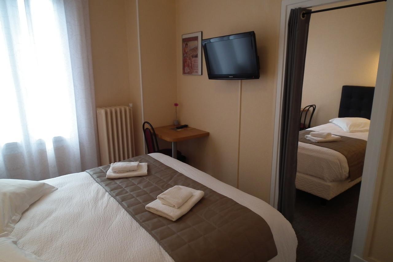 Hotel De L'Aviation 라루브불 외부 사진