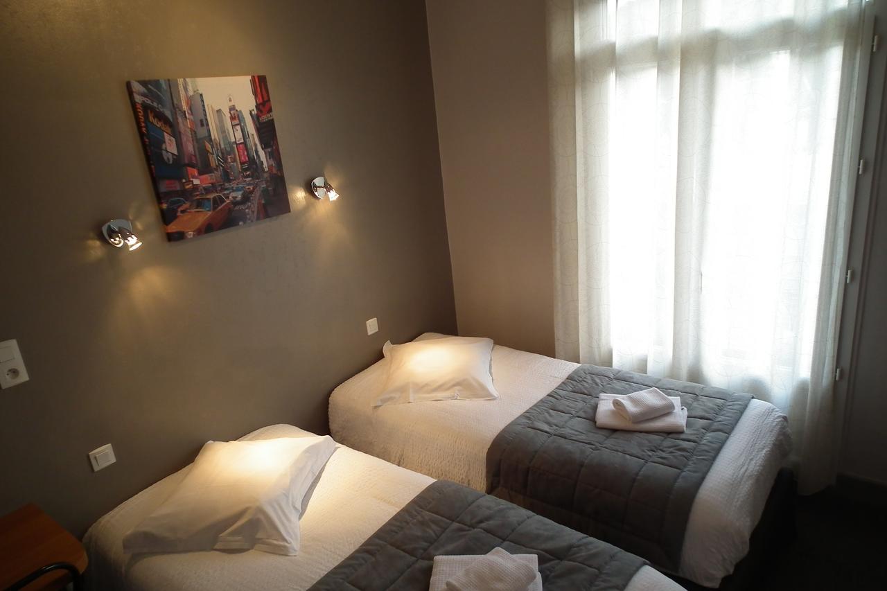 Hotel De L'Aviation 라루브불 외부 사진