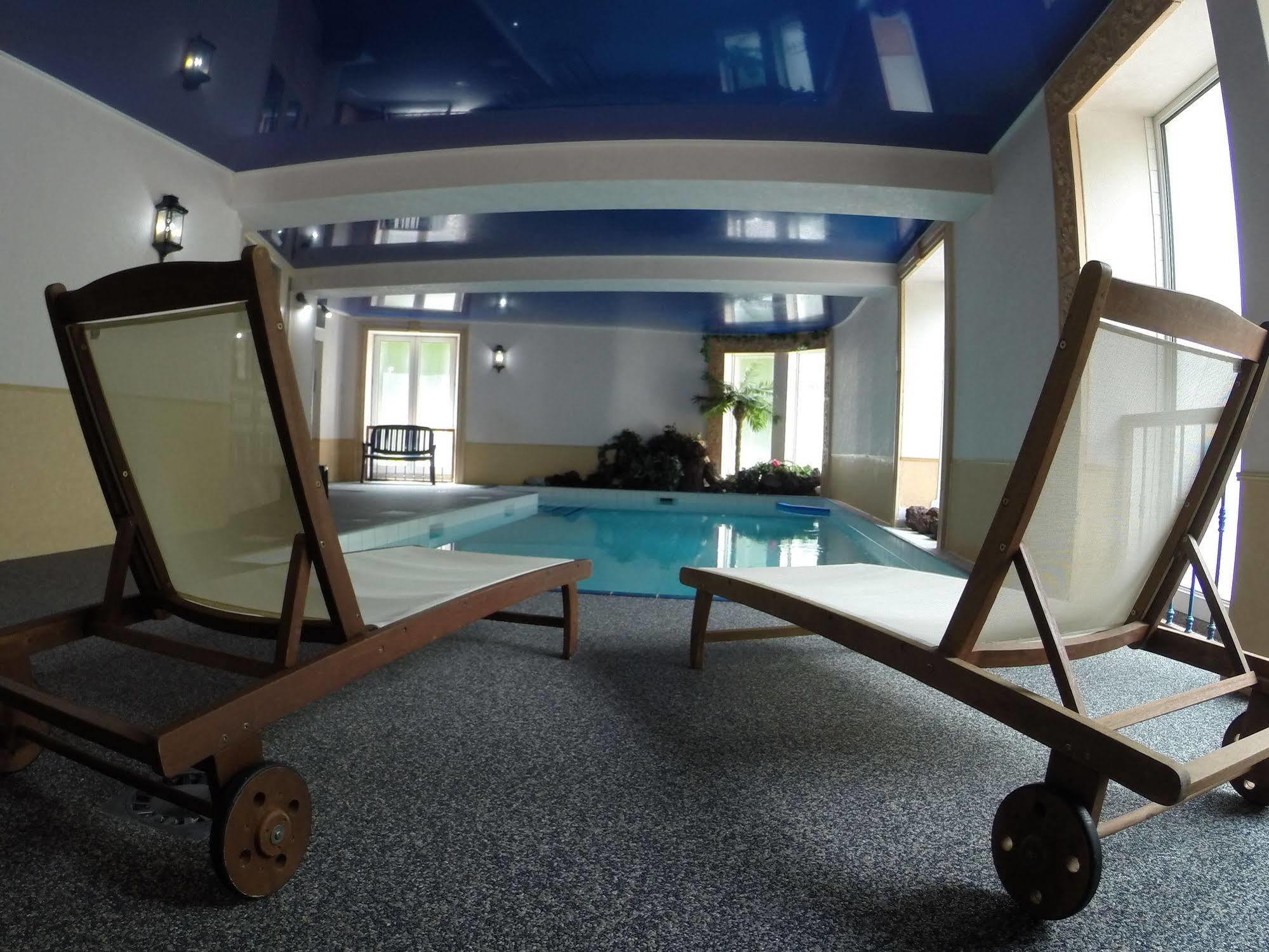Hotel De L'Aviation 라루브불 외부 사진