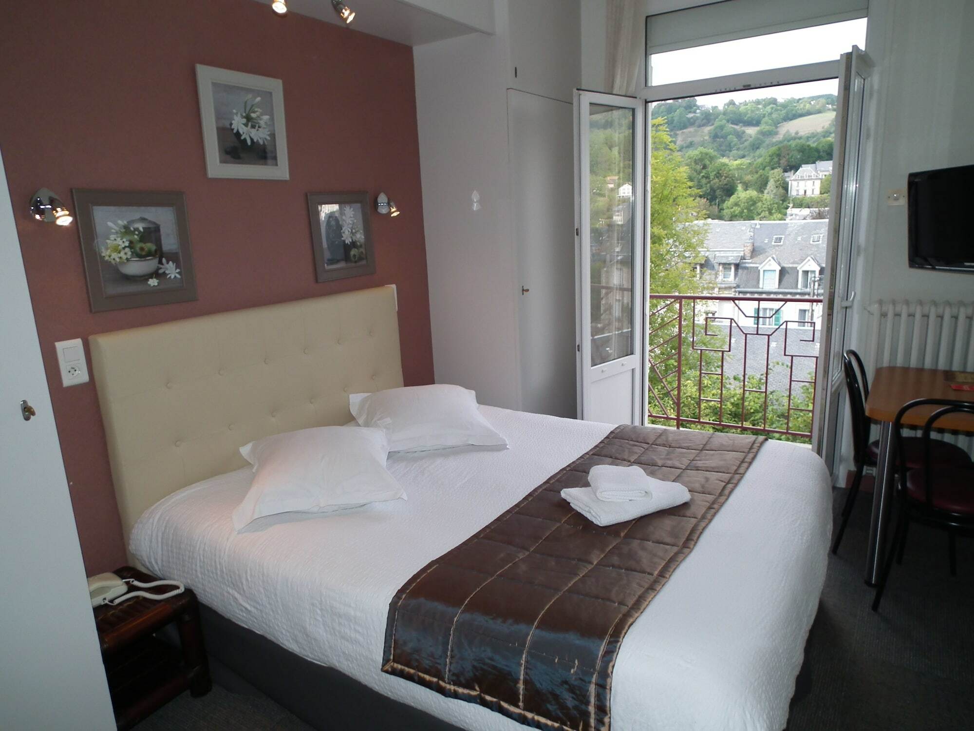 Hotel De L'Aviation 라루브불 외부 사진